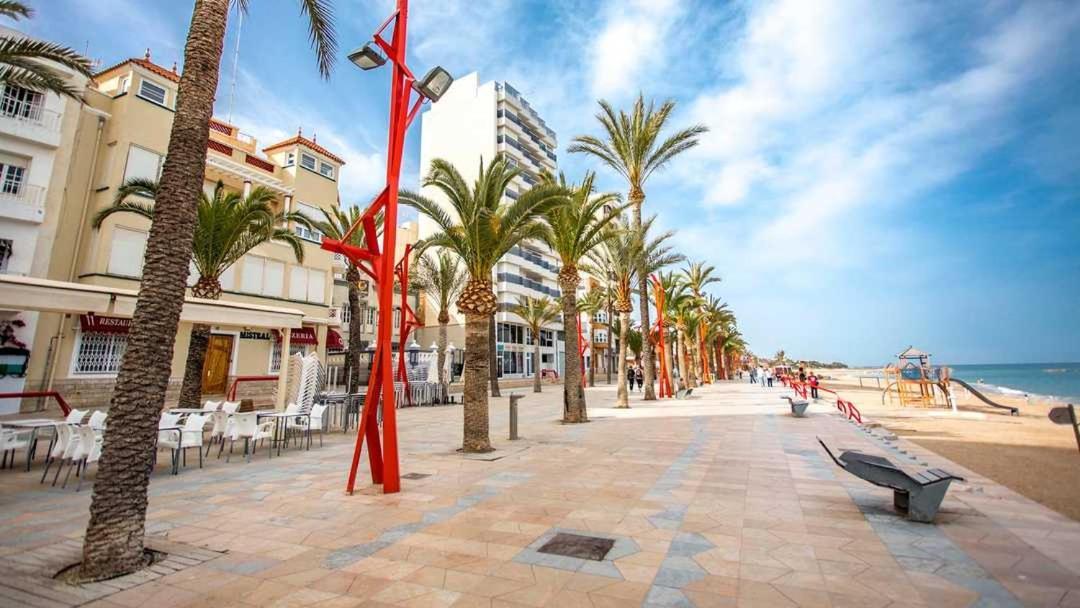 Piso Soleado Con Buena Ubicacion Daire Vinarós Dış mekan fotoğraf